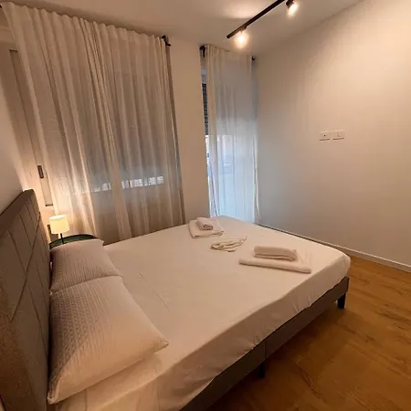Cavour Loft - Modern House * Μπάρι