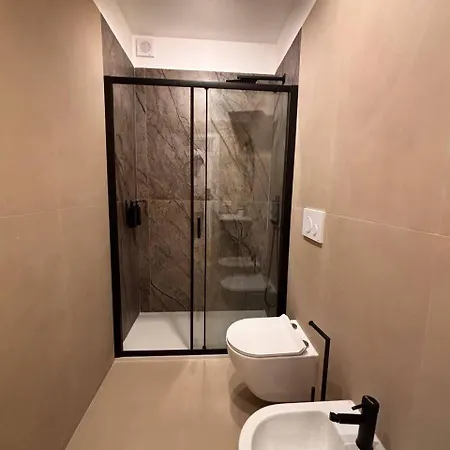 Cavour Loft - Modern House Bari