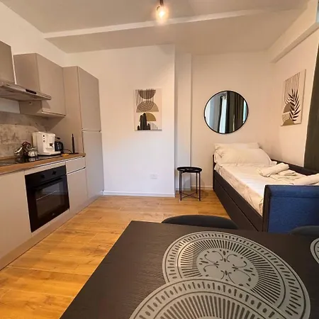 Cavour Loft - Modern House Bari